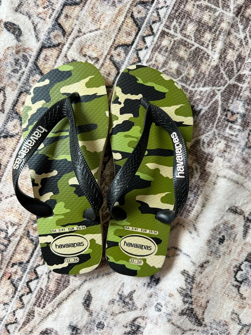 Havaianas Kids Camo Flip Flops - Green/Black